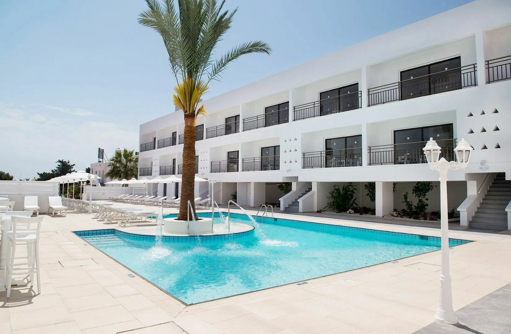 Liquid Hotel Apartments Ajía Nápa Apartmanhotel