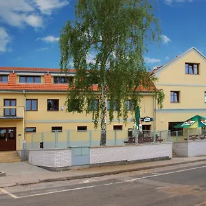 A Restaurace Simanda 3*, Prag Tjeckien
