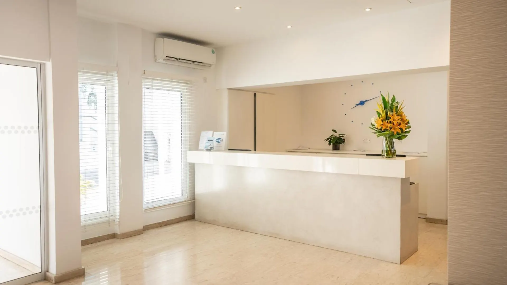 Liquid Hotel Apartments Ayia Napa 3*,